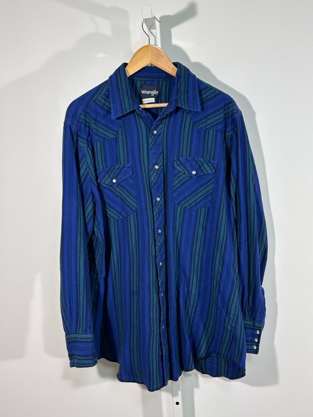 Vintage Wrangler Western Pearl Snap Men’s XL Blue Green Striped Cowboy Flannel